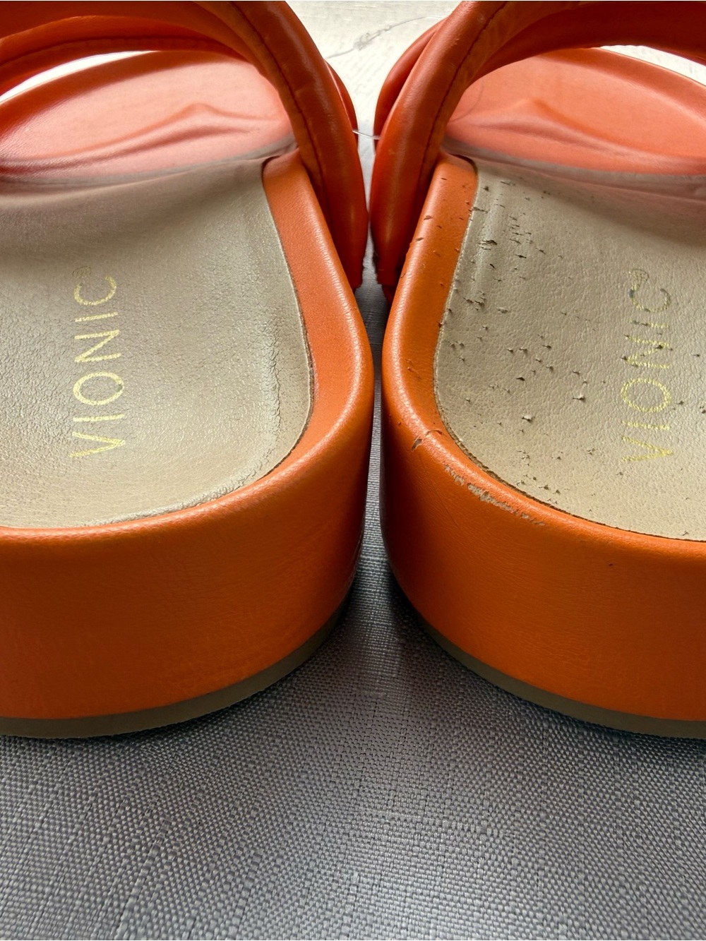 Vionic Women’s Slide Sandals Orange Slip-On Solid Leather US 7 - Picture 6 of 8
